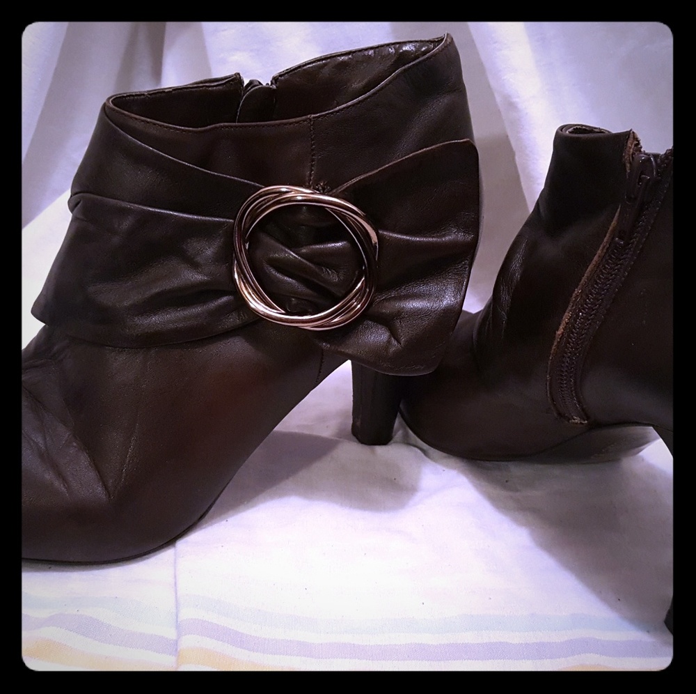 Ankle boots